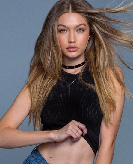  Gigi hadid ѵμά